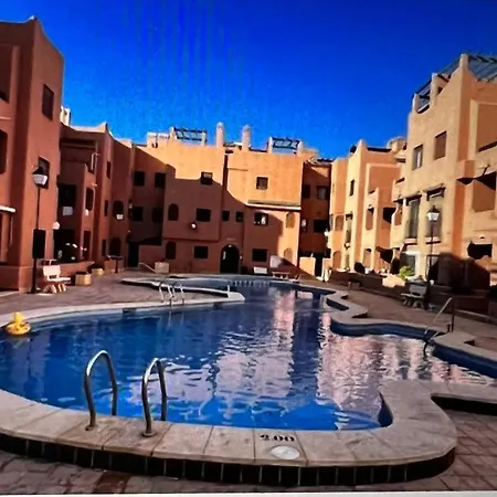 شقة Three Bedroom With Pool In *