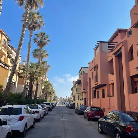 Three Bedroom With Pool In * تورّيفيِخا