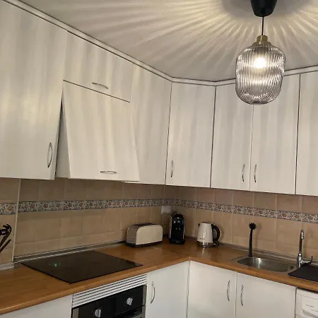 Three Bedroom With Pool In Τορεβιέχα