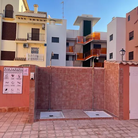 Διαμέρισμα Three Bedroom With Pool In *